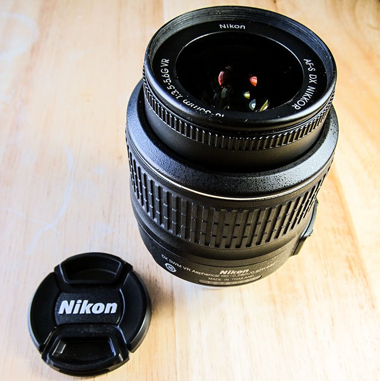 Nikon AF-S DX NIKKOR 18-55mm f/3.5-5.6G VR Kit Lens
